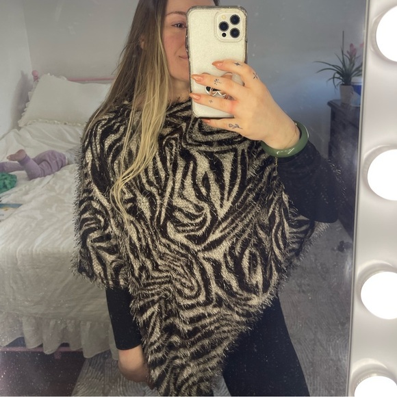 Coco + Carmen Tops - Coco + Carmen Zebra Poncho